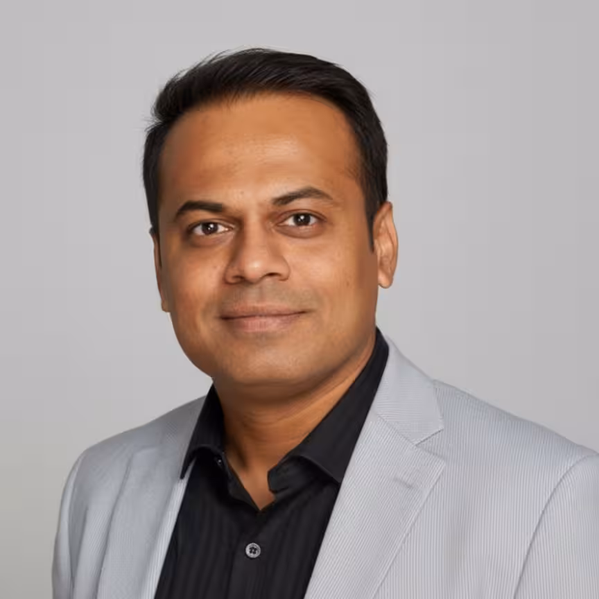 Headshot of Mandar Dongare